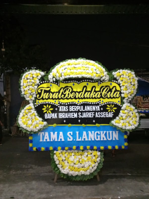 Papan Bunga Duka di Sukarara